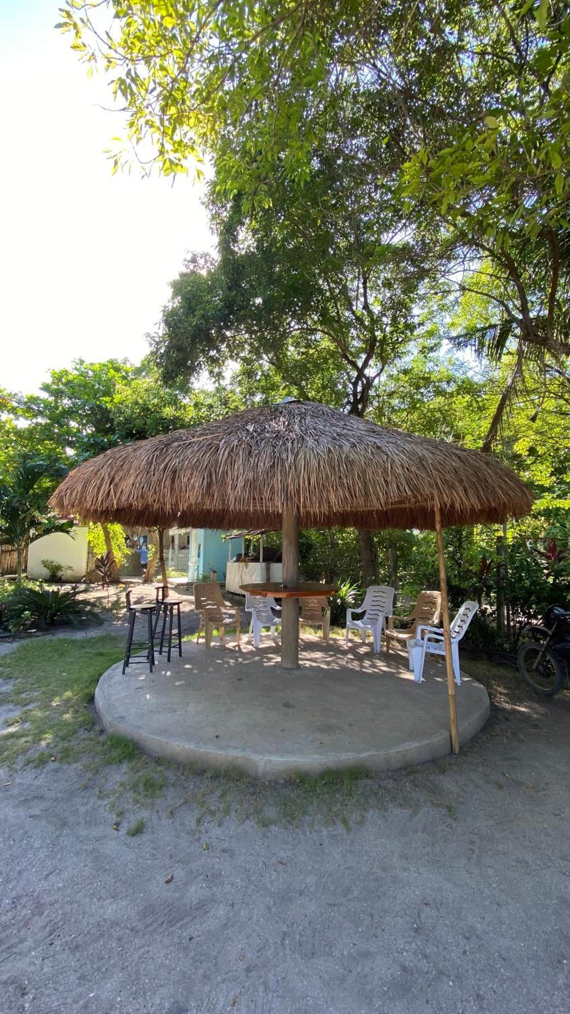 Elen Inn - Malapascua Island Fan Room #1 Buitenkant foto